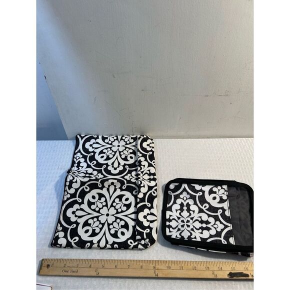 2 Thirty-one 31 Parisian pop packing cube traveling set black white - Picture 3 of 4